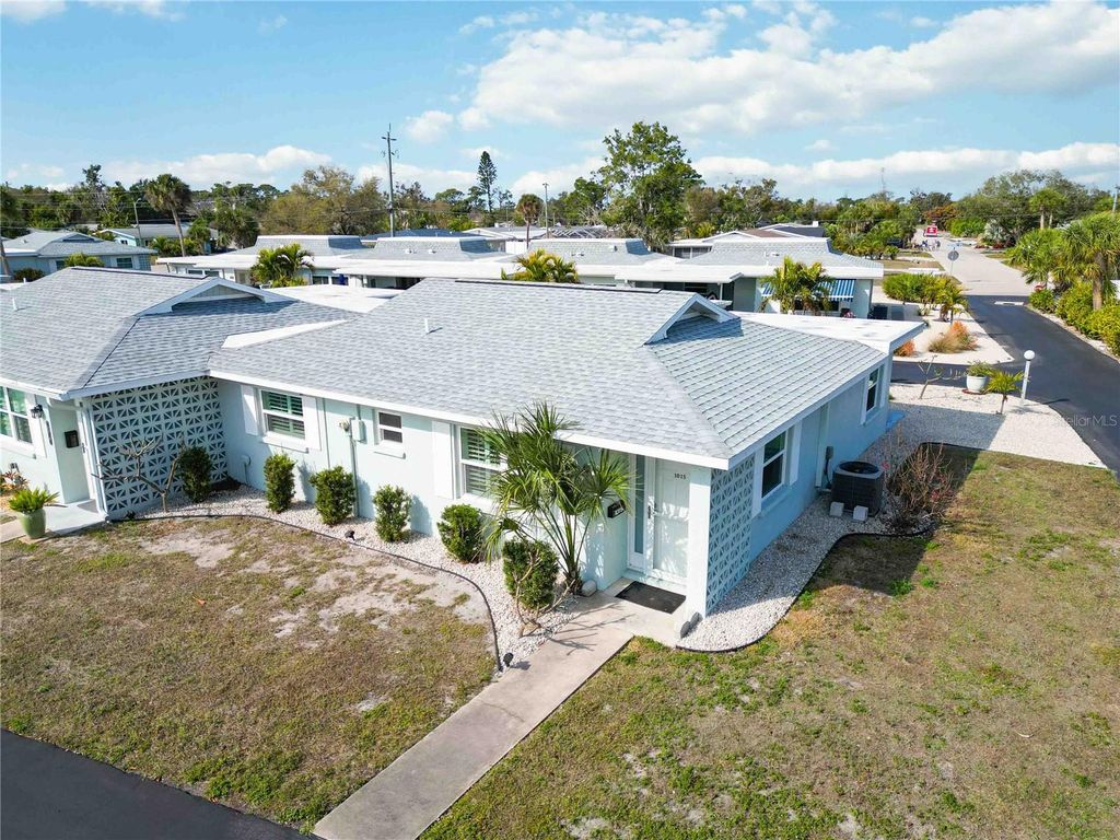 1015 BEACH MANOR CIRCLE 53, Venice, FL 34285