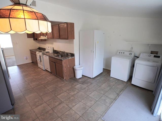 39 OAK CT, Annapolis, MD 21401