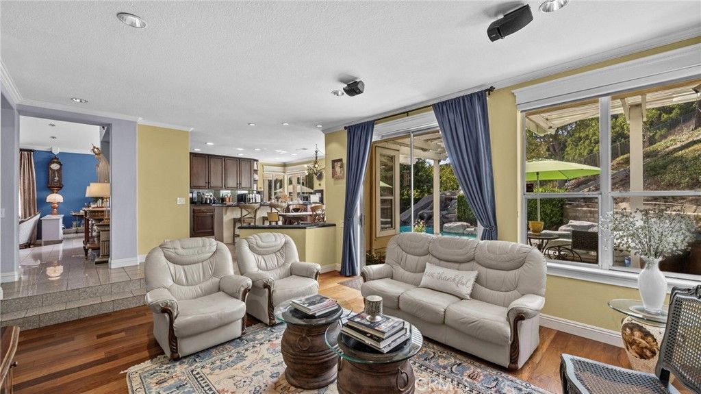 Image 4 of property listing at 3865 San Antonio Road, Yorba Linda, CA 92886