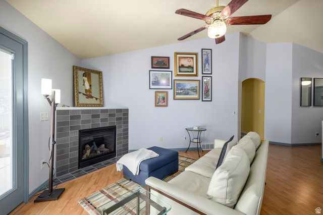 4064 E SOUTH PASS RD, Eagle Mountain, UT 84005