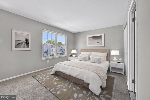 621 KENNEY LN, Brookhaven, PA 19015