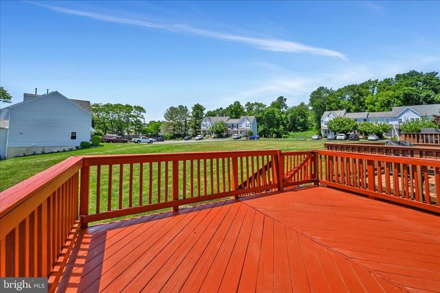 621 KENNEY LN, Brookhaven, PA 19015