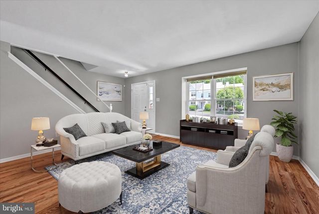 621 KENNEY LN, Brookhaven, PA 19015