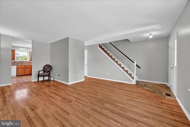 621 KENNEY LN, Brookhaven, PA 19015