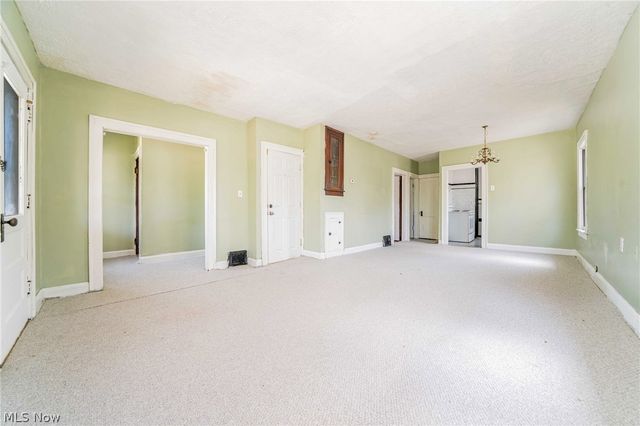 1318 Middle Avenue, Elyria, OH 44035