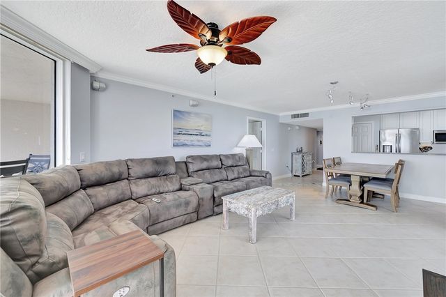 5049 N Highway A1a None 1404, Hutchinson Island, FL 34949