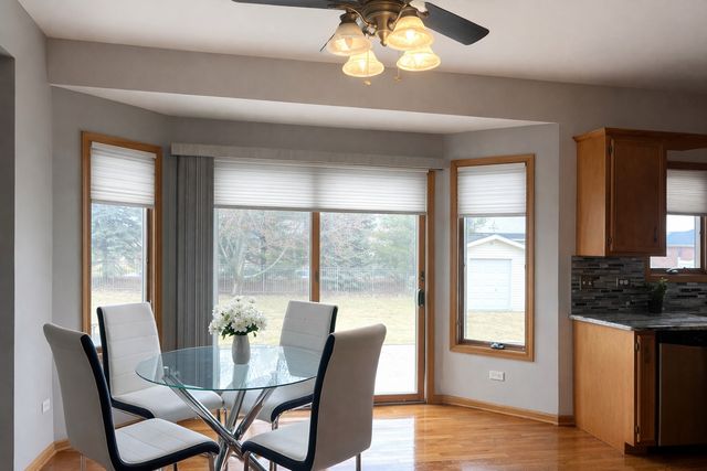 617 The Hague, Peotone, IL 60468