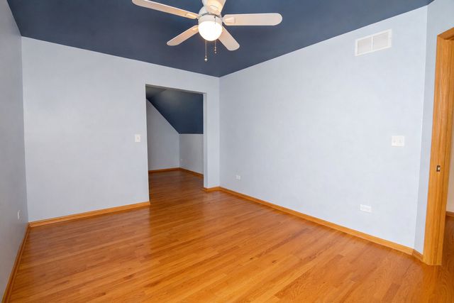 617 The Hague, Peotone, IL 60468