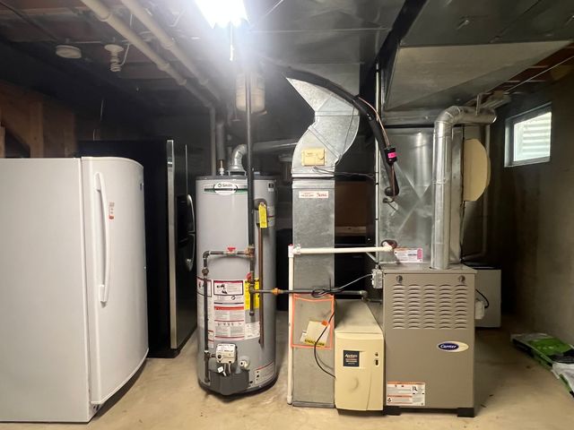 617 The Hague, Peotone, IL 60468