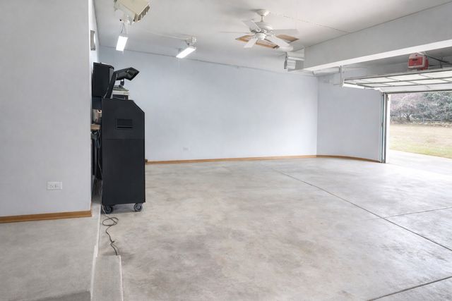 617 The Hague, Peotone, IL 60468