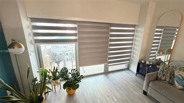 1965 S Ocean Dr 5D, Hallandale Beach, FL 33009