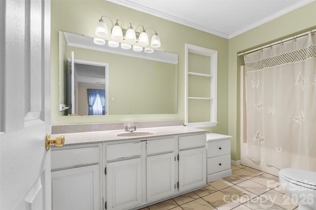 512 Paxton Creek Road, Marion, NC 28752