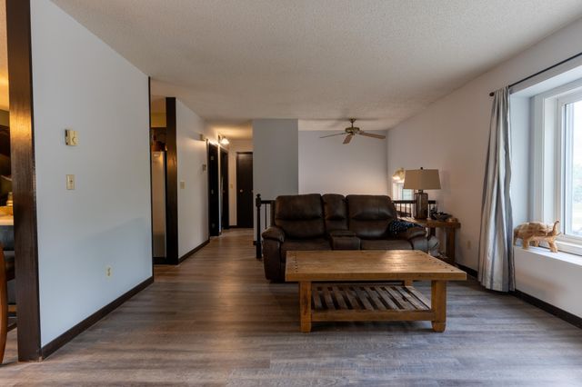 2858 26th Street Circle S, Moorhead, MN 56560
