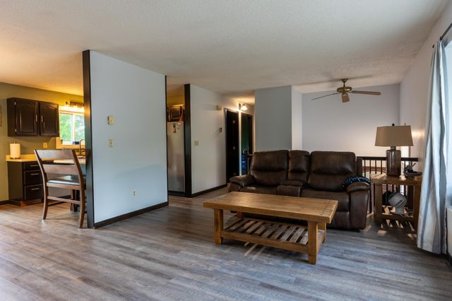 2858 26th Street Circle S, Moorhead, MN 56560