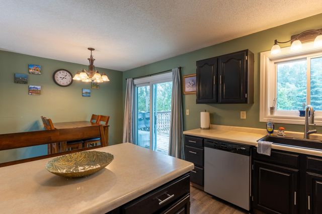 2858 26th Street Circle S, Moorhead, MN 56560