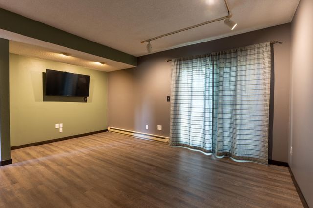 2858 26th Street Circle S, Moorhead, MN 56560