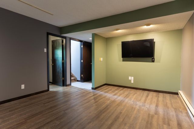 2858 26th Street Circle S, Moorhead, MN 56560