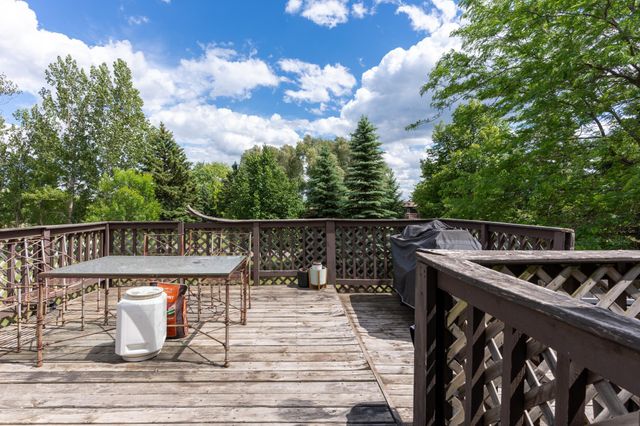 2858 26th Street Circle S, Moorhead, MN 56560