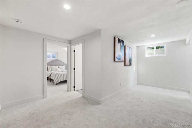 2910 Locust Street, Denver, CO 80207