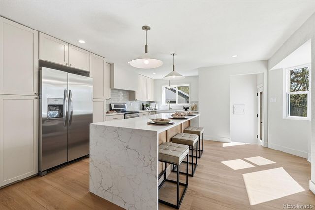 2910 Locust Street, Denver, CO 80207