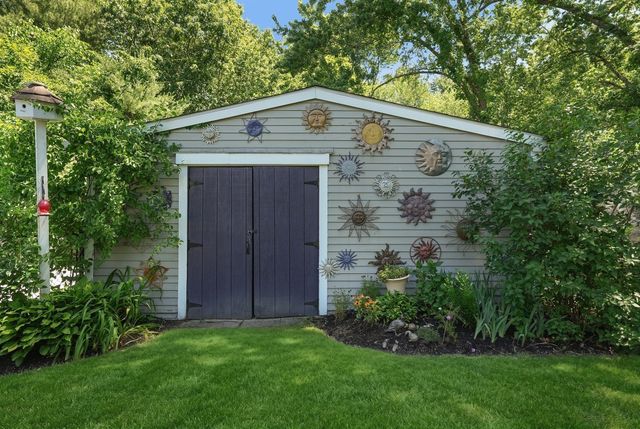135 Newland, Norton, MA 02766