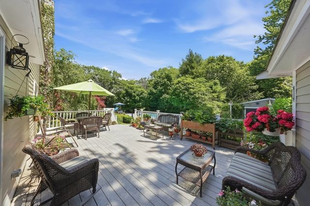 135 Newland, Norton, MA 02766