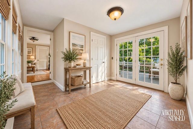 135 Newland, Norton, MA 02766