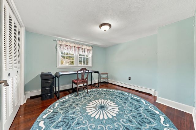 135 Newland, Norton, MA 02766