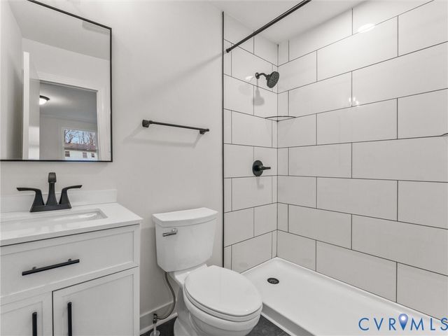 4927 Orcutt Ln, Richmond, VA 23224