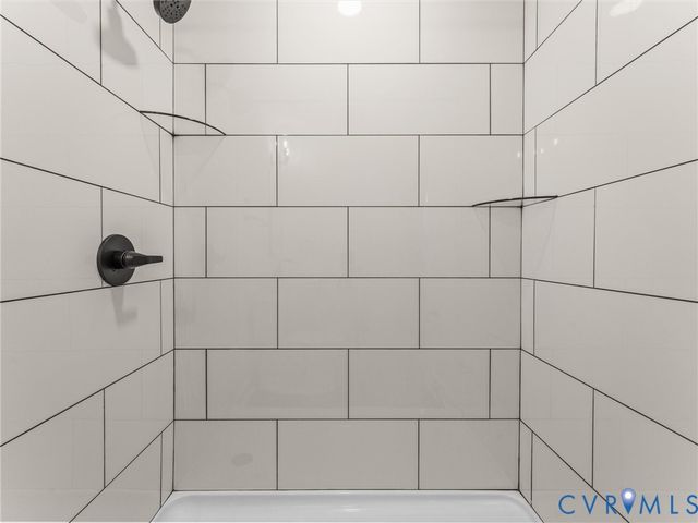 4927 Orcutt Ln, Richmond, VA 23224