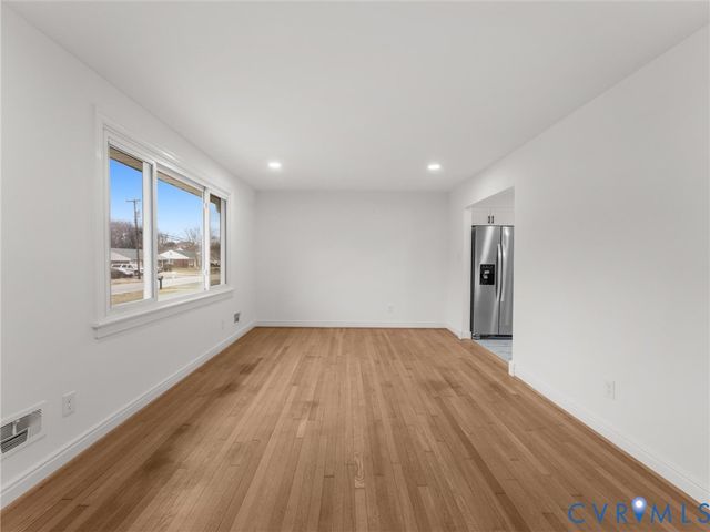 4927 Orcutt Ln, Richmond, VA 23224