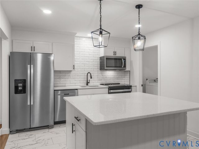 4927 Orcutt Ln, Richmond, VA 23224