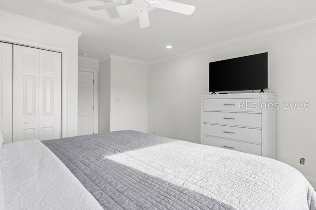 2 Lighthouse Ln Apt 858, Hilton Head Island, SC 29928