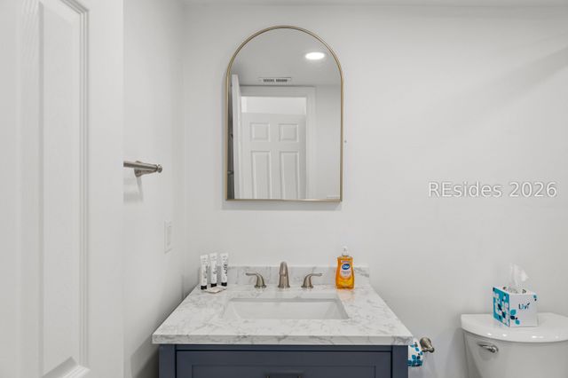 2 Lighthouse Ln Apt 858, Hilton Head Island, SC 29928