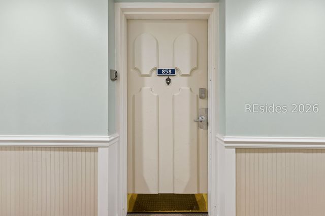2 Lighthouse Ln Apt 858, Hilton Head Island, SC 29928