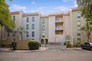 2 Lighthouse Ln Apt 858, Hilton Head Island, SC 29928