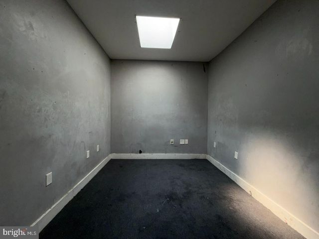 3227 E BALTIMORE ST, Baltimore, MD 21224