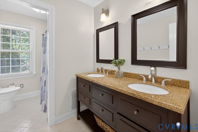 6257 Blackbear Trl, Mechanicsville, VA 23116