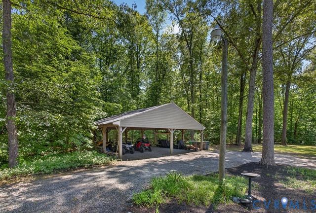 6257 Blackbear Trl, Mechanicsville, VA 23116