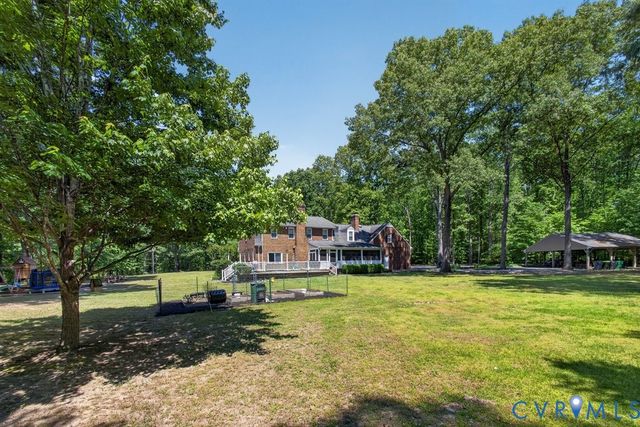6257 Blackbear Trl, Mechanicsville, VA 23116