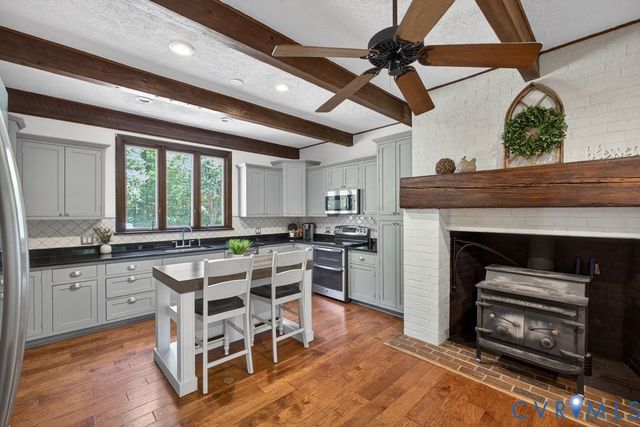 6257 Blackbear Trl, Mechanicsville, VA 23116