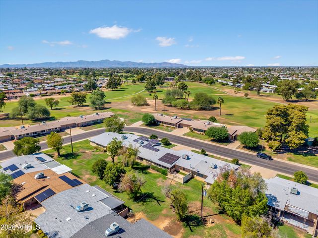 10013 W LAKEVIEW Circle N, Sun City, AZ 85351
