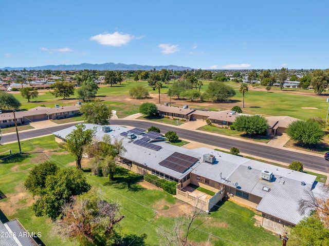 10013 W LAKEVIEW Circle N, Sun City, AZ 85351