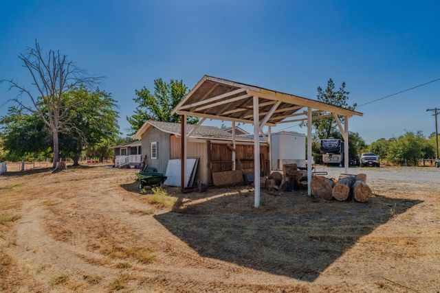 9680 Warren Rd, Valley Springs, CA 95252