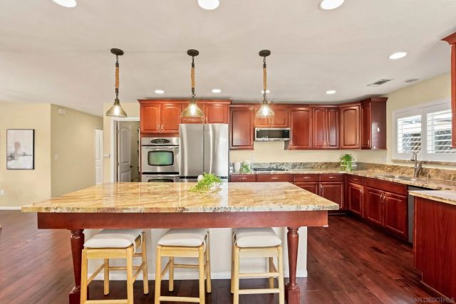 3686 37th St, San Diego, CA 92105