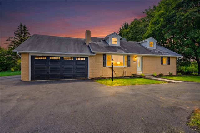 524 Clyde Street, Plainfield Twp, PA 18064