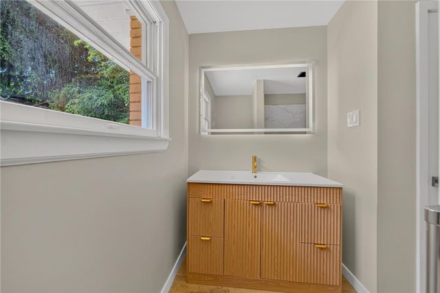524 Clyde Street, Plainfield Twp, PA 18064