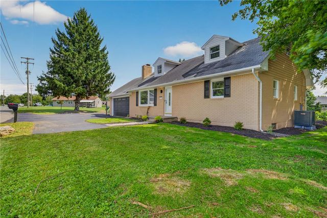 524 Clyde Street, Plainfield Twp, PA 18064