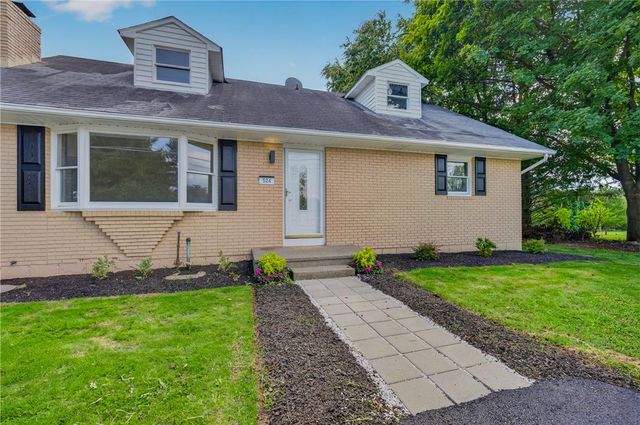 524 Clyde Street, Plainfield Twp, PA 18064