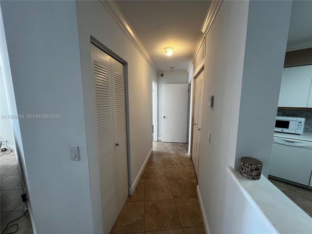 3400 NE 192nd Street 2102, Aventura, FL 33180